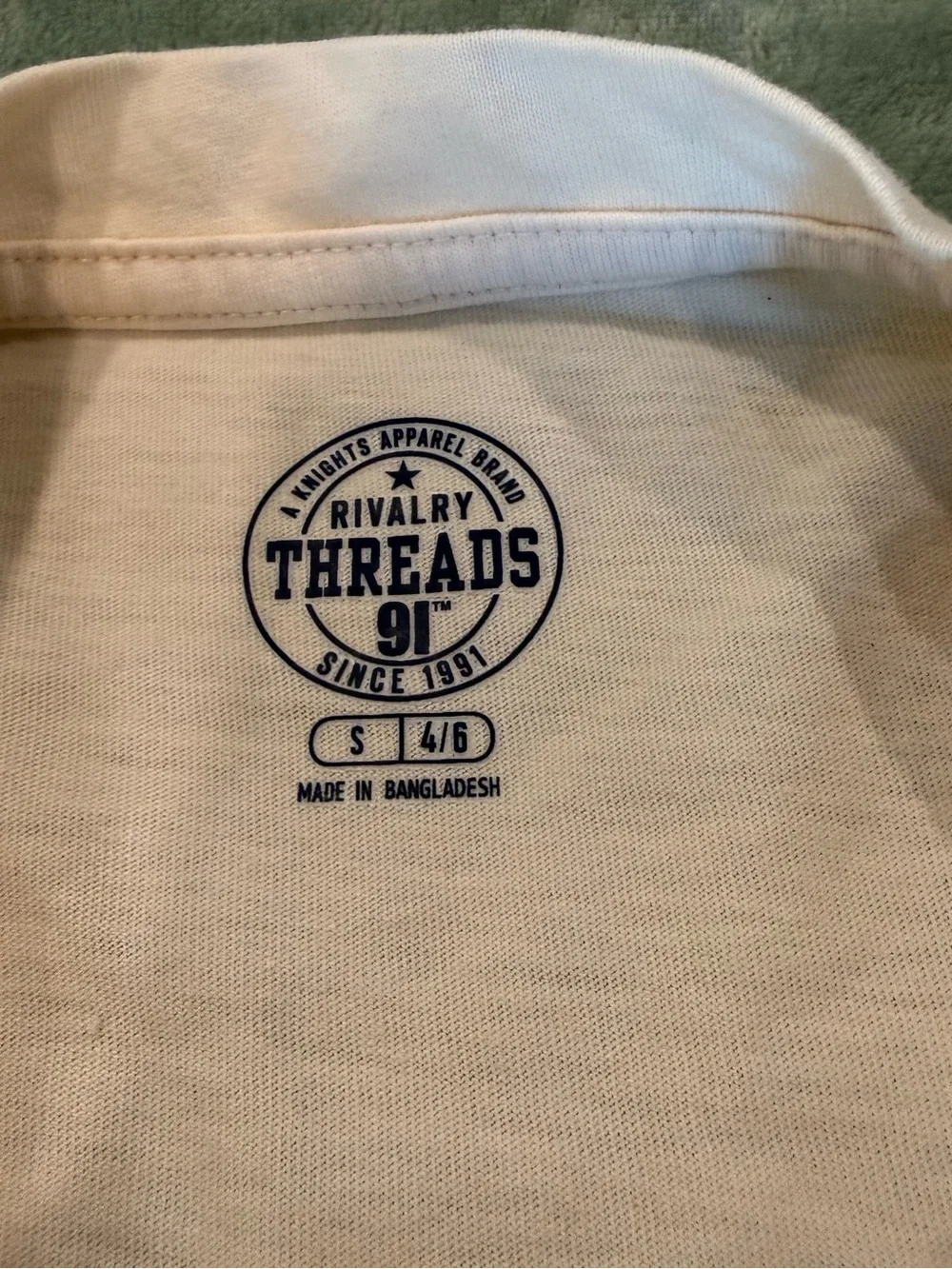 NWT Colorado Buffaloes Youth Small 4/6 Long Sleeve Tee Cream NCAA